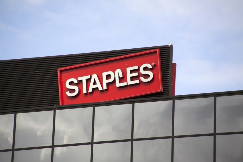Staples verkoopt winkelketen aan KantoorExpert RetailTrends